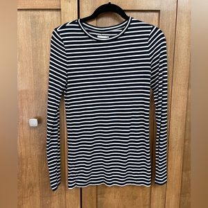 Lou & Grey Long Sleeve tee